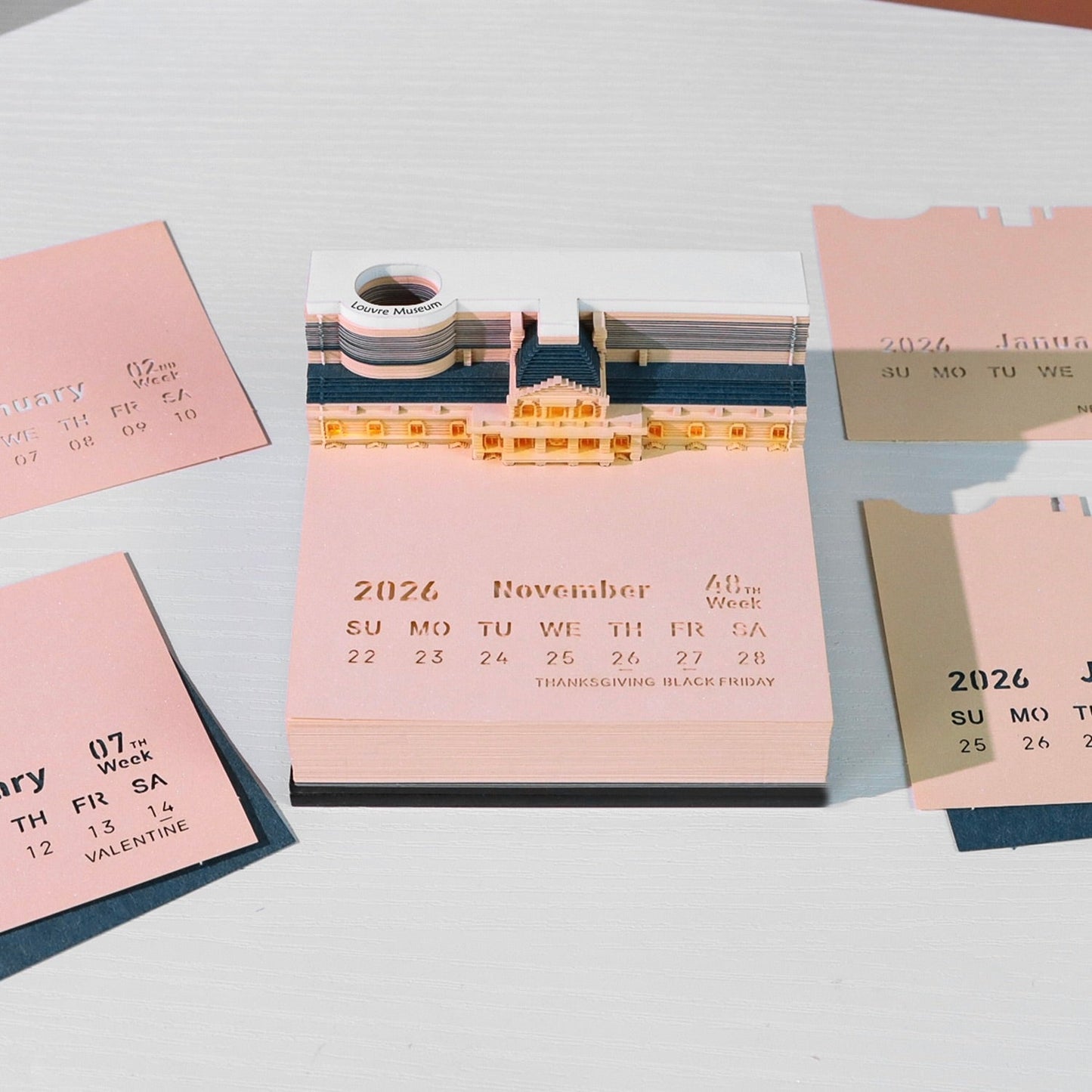 Louvre-Museum (mit Licht) & Kalender 2026)